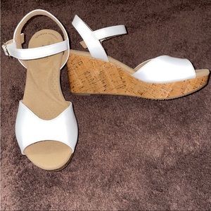 Clarks Collection Wedges Size 8